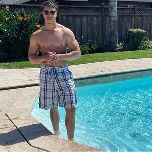 NWT Club Room XL & XXL White Nautical Plaid Striped Swim Trunks MT17